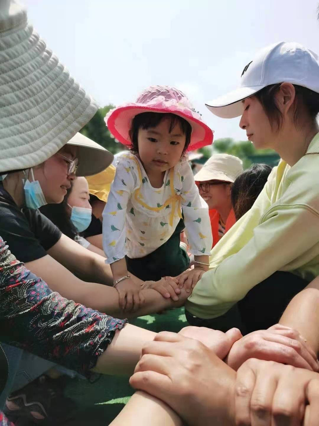 武汉学生出游